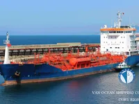 Танкер за нефт/химикали за продажба