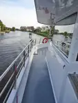 Круизен кораб за продажба