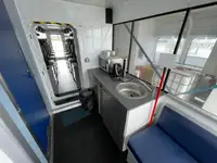 Контейнеровоз за продажба