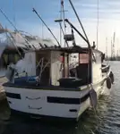 Trawler за продан