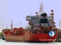 Танкер за нефт/химикали за продажба