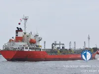 Танкер за нефт/химикали за продажба