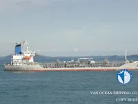 Танкер за нефт/химикали за продажба
