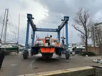 Пътнически кораб за продажба