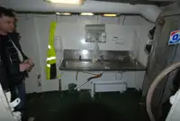 Десантен кораб, танкер за продажба