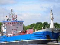 Танкер за нефт/химикали за продажба