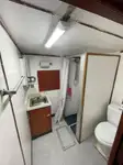 Контейнеровоз за продажба