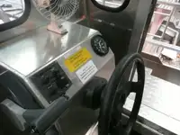 Контейнеровоз за продажба