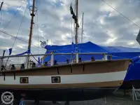 Круизен кораб за продажба