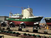 Бърз снабдителен кораб (FSV) за продажба