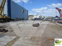 Баржа за продажба
