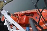 Буксир за продажба