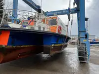 Круизен кораб за продажба