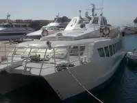 Катамаран за продажба