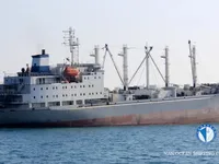 Хладилен кораб за продажба