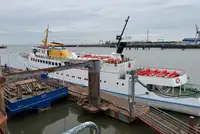 Круизен кораб за продажба