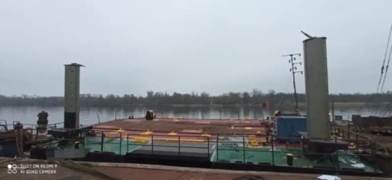 Баржа за продажба