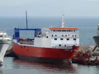 Контейнеровоз за продажба