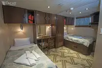 Круизен кораб за продажба