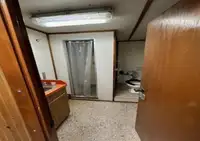 Кораб за превоз на екипаж за продажба