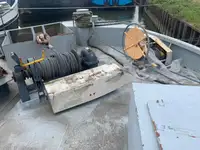 Буксир за продажба