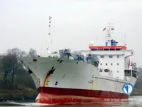 Хладилен кораб за продажба