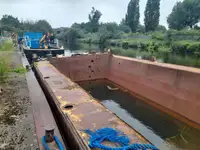 Баржа за продажба