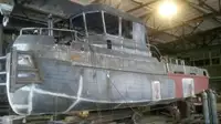 Буксир за продажба