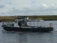 Буксир за продажба
