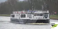 Круизен кораб за продажба
