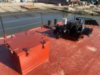Баржа за продажба
