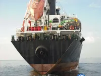 Танкер за нефт/химикали за продажба