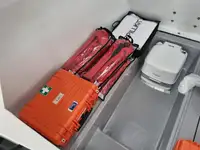Контейнеровоз за продажба