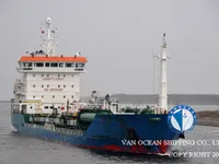 Танкер за нефт/химикали за продажба