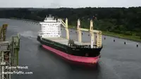 Хладилен кораб за продажба