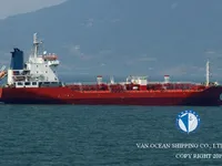 Танкер за нефт/химикали за продажба