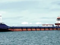 Десантен кораб, танкер за продажба