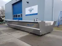 Десантен кораб, танкер за продажба