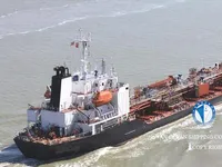 Танкер за нефт/химикали за продажба