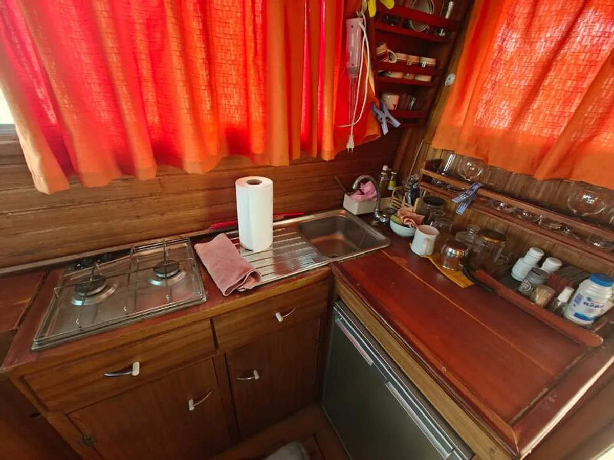Работни лодки за продажба