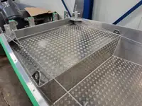Работни съдове за продан
