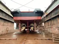 Буксир за продажба