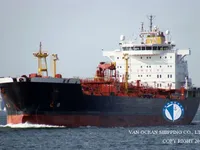 Танкер за нефт/химикали за продажба
