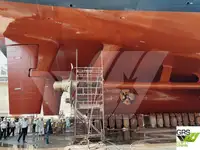Круизен кораб за продажба
