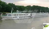 Круизен кораб за продан
