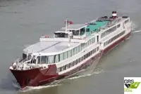 Круизен кораб за продажба