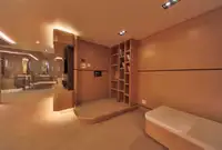 Круизен кораб за продажба