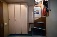 Кораб за проучване за продажба
