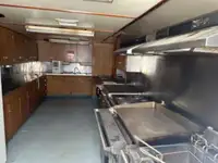 Буксир за продажба