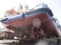 Хладилен кораб за продажба